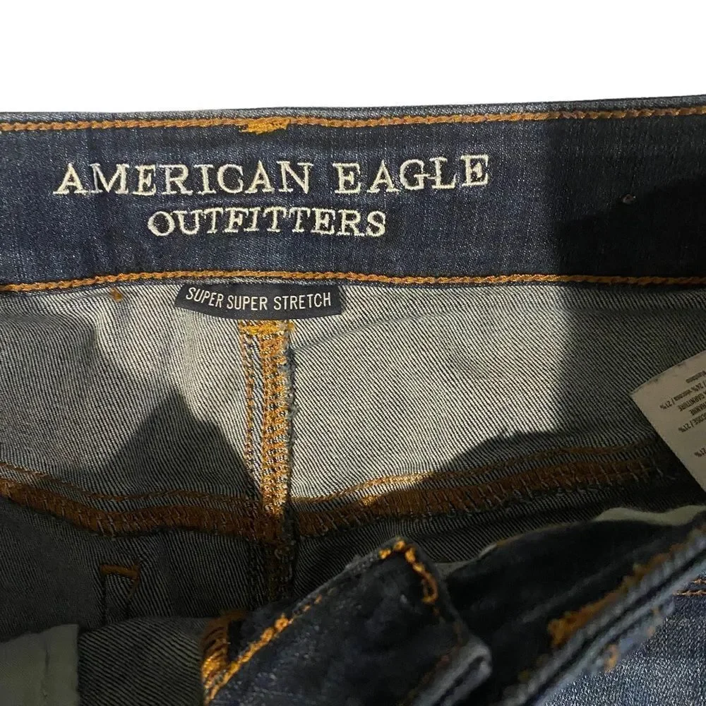 American Eagle Hi Rise Shortie Denim Distressed Shorts‎ Sz 6